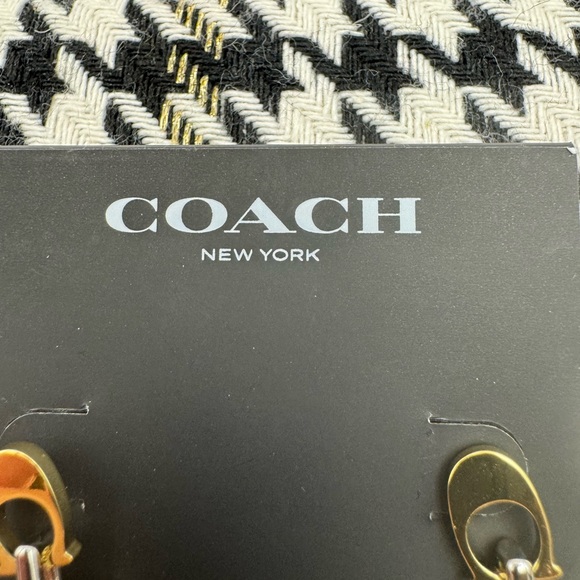 4015-HSOH Coach Dangle Signature Earrings Dangle Two Tone Gold tone & Silver NWT - Picture 3 of 10